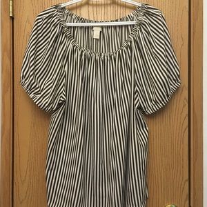 Chico’s short-sleeved blouse